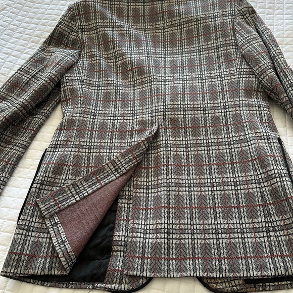 VTG Plaid Blazer, size medium - Picture 9 of 16